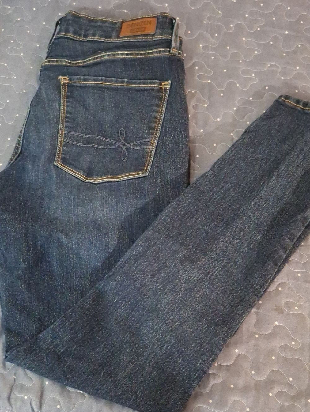 Denizen from Levi's Modern Skinny Dark Wash Women's Jeans size 8